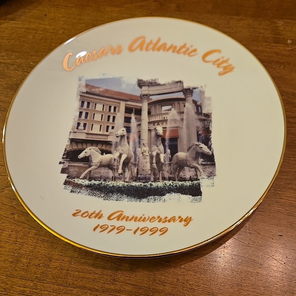 Caesars Atlantic City Collectors  Plate Horse Scene 20th Anniversary #105/2500